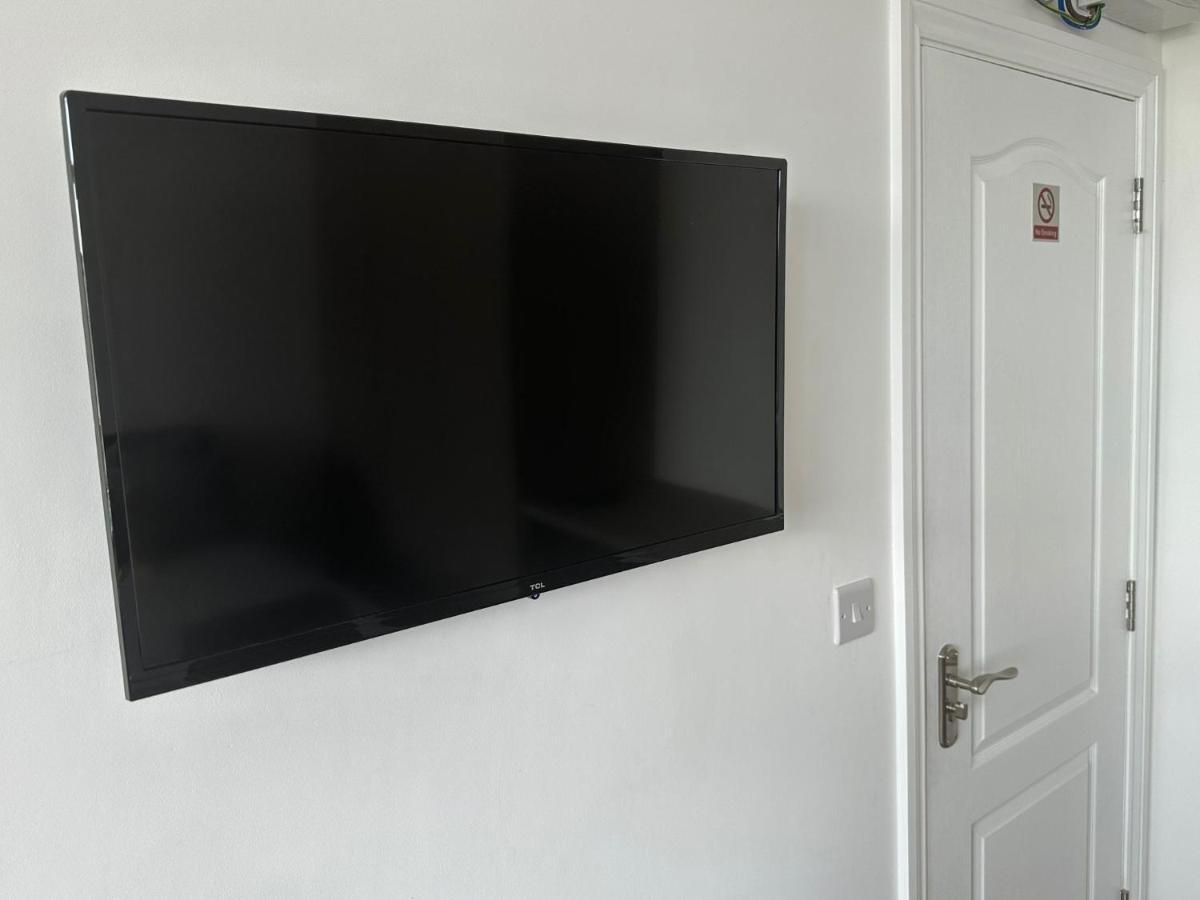 Sunny Modern, Private Apartment,15 Mins To Central London Hendon Exteriér fotografie